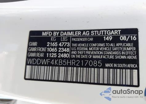 2017 Mercedes-Benz C 300 Sport 4Matic z USA, uszkodzony, nr VIN WDDWF4KB5HR217085